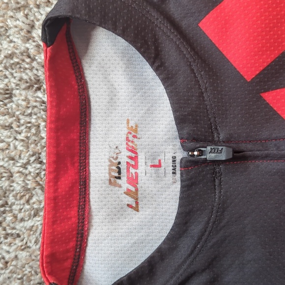 Red bike jersey size large - Picture 2 of 15